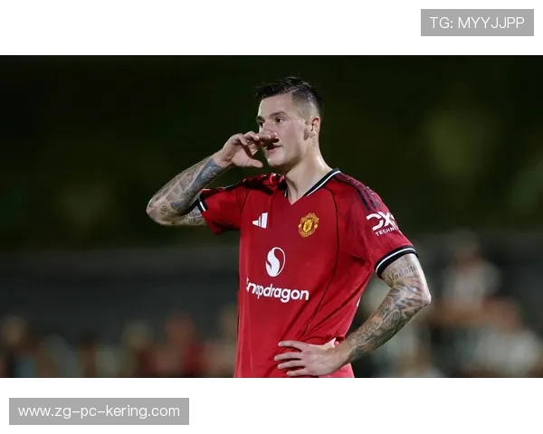 7400万英镑买来2球前锋？曼联新援塞斯科陷入霍伊伦式质疑，曼联vs伊斯坦